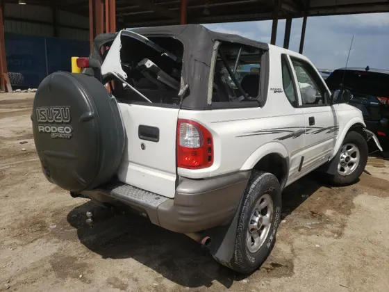 2002 Isuzu Rodeo Sport SPORT