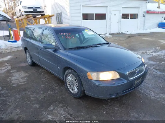 2005 Volvo V70 2.4