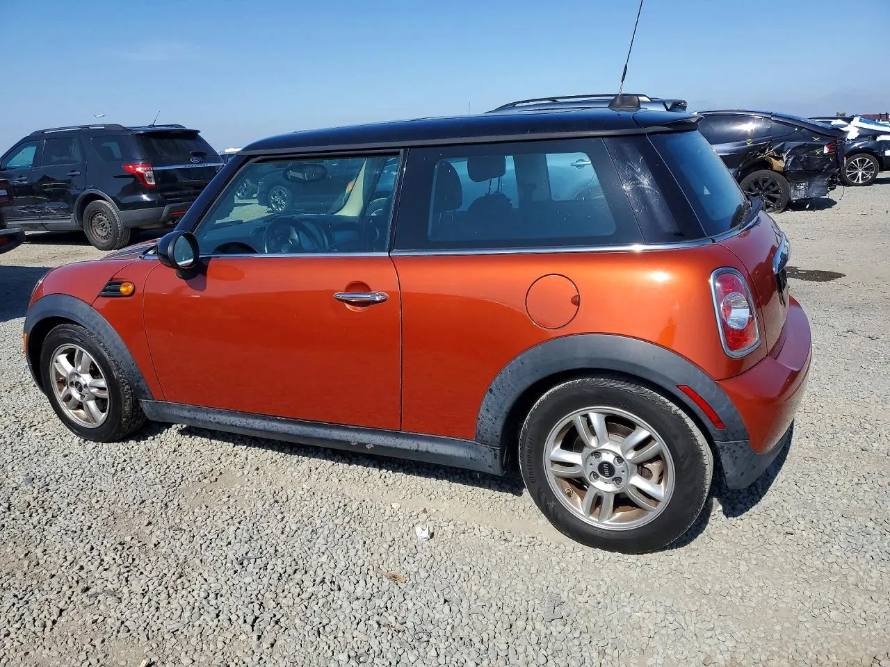 2013 MINI Cooper Hardtop COOPER