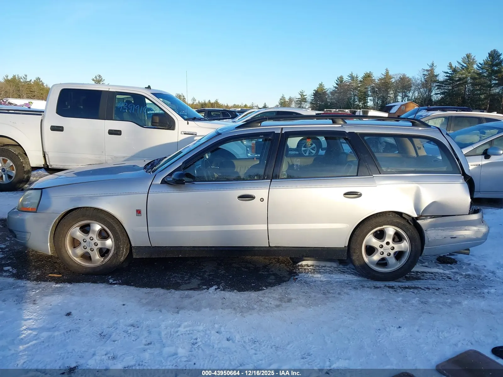 2004 Saturn L-Series L300 2