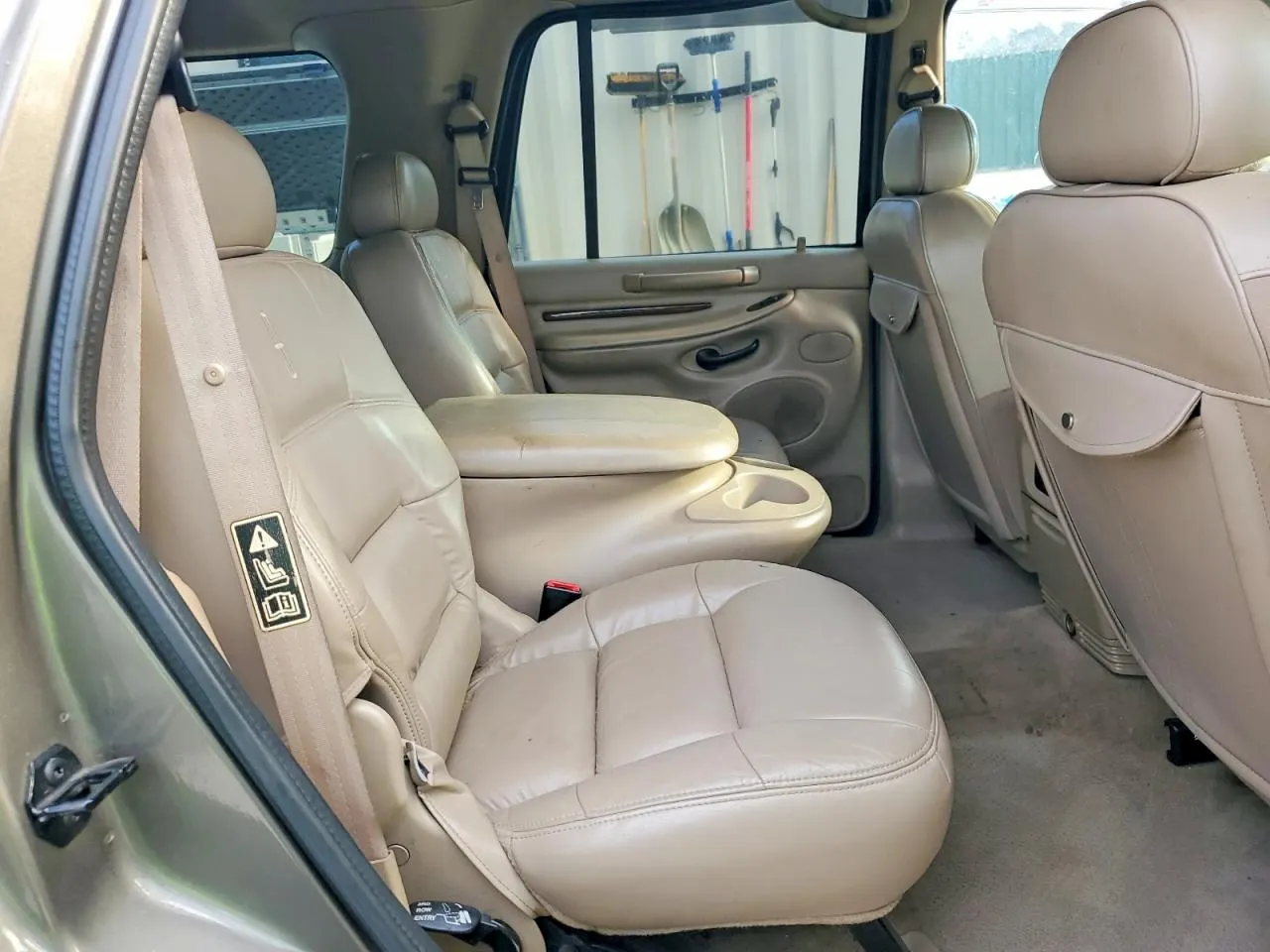 2002 Lincoln Navigator