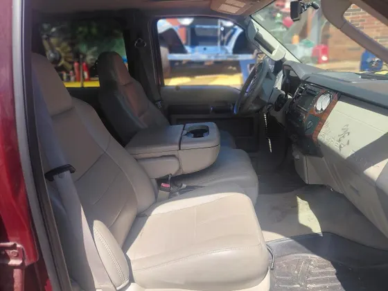 2008 Ford Super Duty F-450 DRW XL