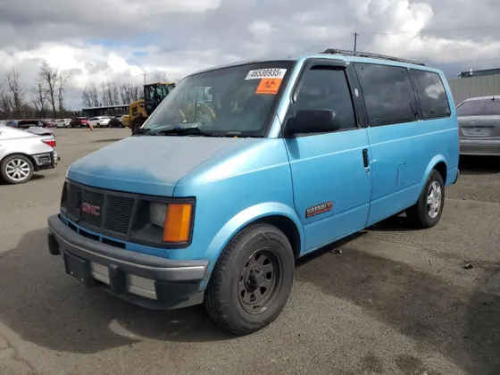 1993 GMC Safari Passenger XT