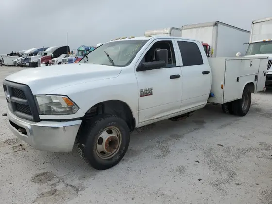 2015 Ram 3500 Chassis Cab Tradesman
