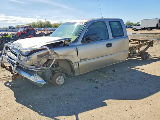 2000 Chevrolet Silverado 2500 LS
