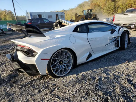 2022 Lamborghini Huracan STO STO