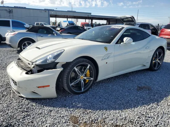2014 Ferrari California