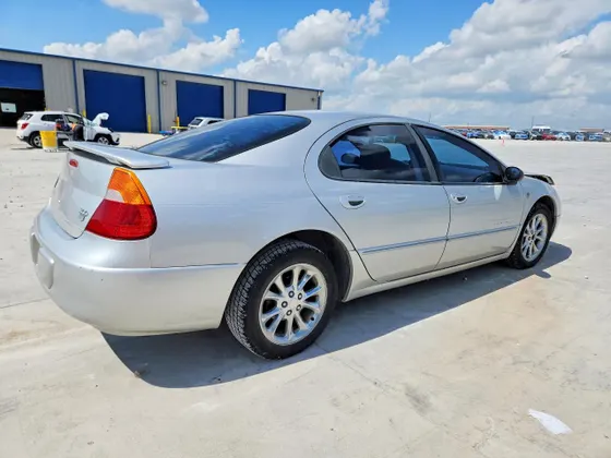 2000 Chrysler 300M