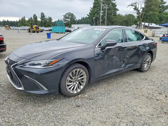 2022 Lexus ES ES 300h Luxury
