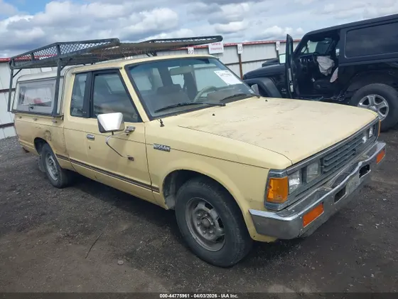 1984 Datsun 720 KING CAB