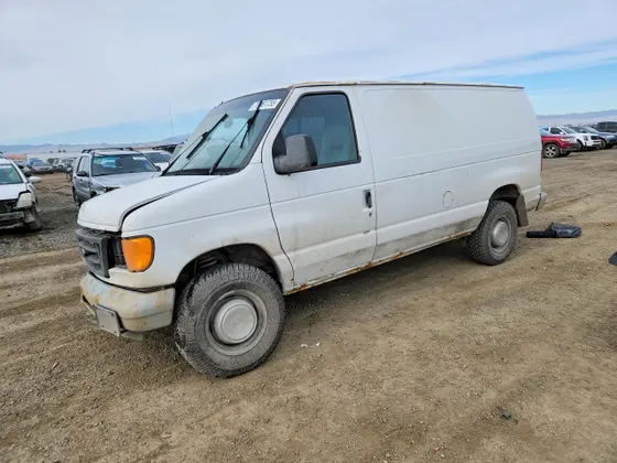 2004 Ford Econoline Cargo Van ECONOLINE