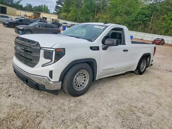 2025 GMC Sierra 1500 Pro