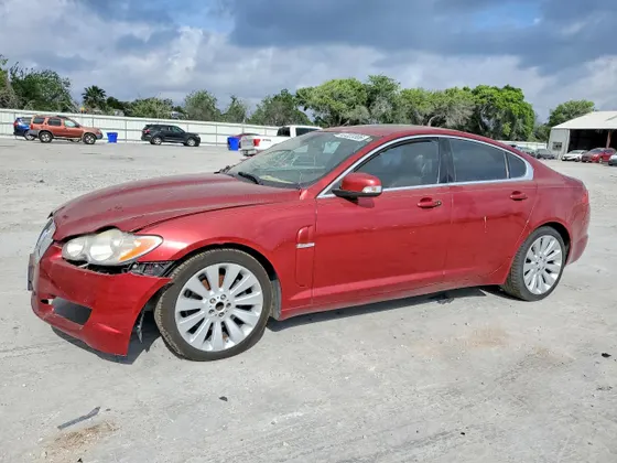 2009 Jaguar XF Premium Luxury