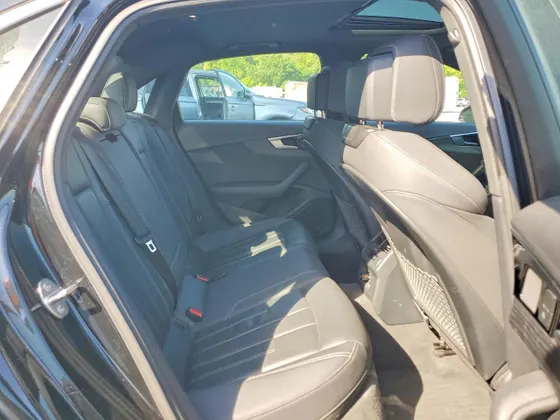 2020 Audi A4 Sedan Premium