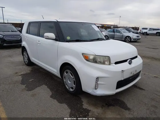 2013 Scion xB