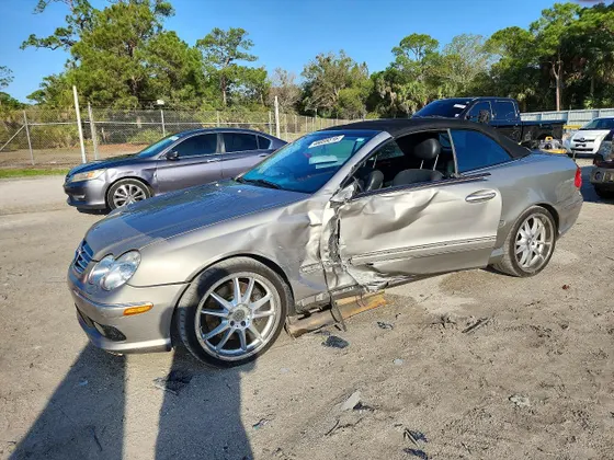 2005 Mercedes-Benz CLK-Class 5.0L