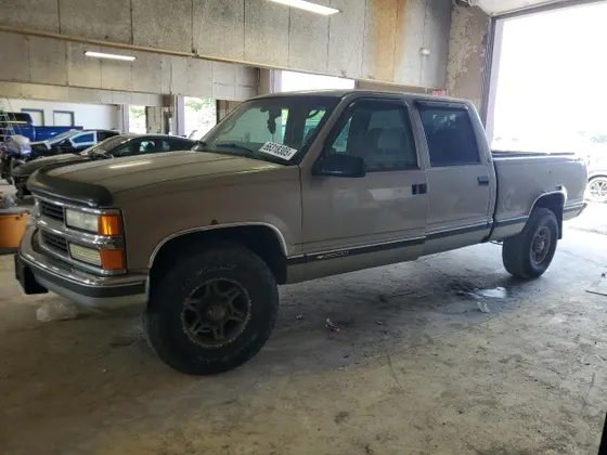 2000 Chevrolet C/K 2500 Crew Cab C2500