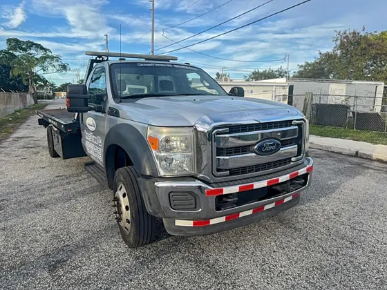 2016 Ford Super Duty F-550 DRW XL