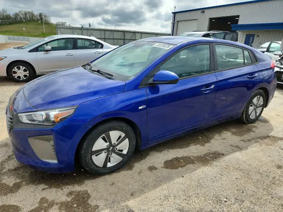 2019 Hyundai Ioniq Hybrid Blue