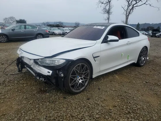 2017 BMW M4