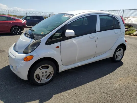 2012 Mitsubishi i-MiEV ES