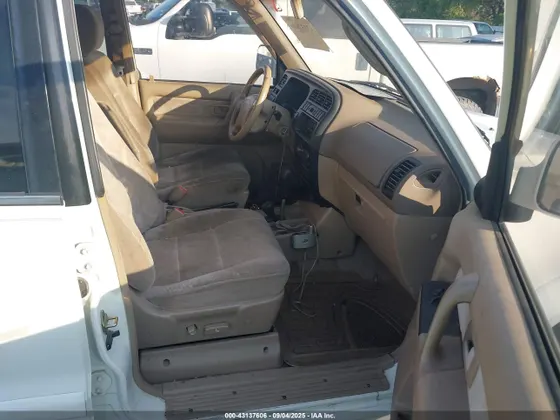 2000 Isuzu Trooper S