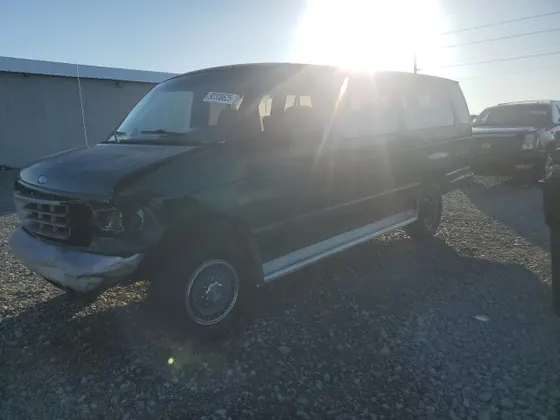 1994 Ford Club Wagon XL