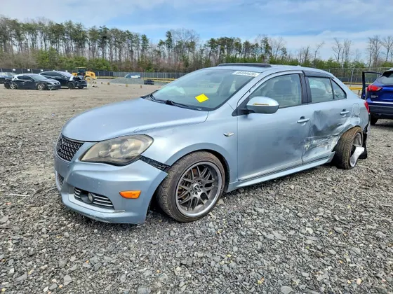 2011 Suzuki Kizashi SLS Sport