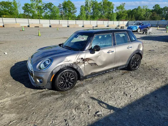 2019 MINI Hardtop 4 Door Cooper