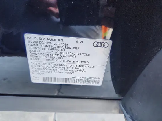 2024 Audi Q8 e-tron Sportback S line Premium Plus