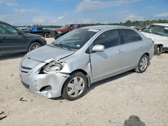 2007 Toyota Yaris