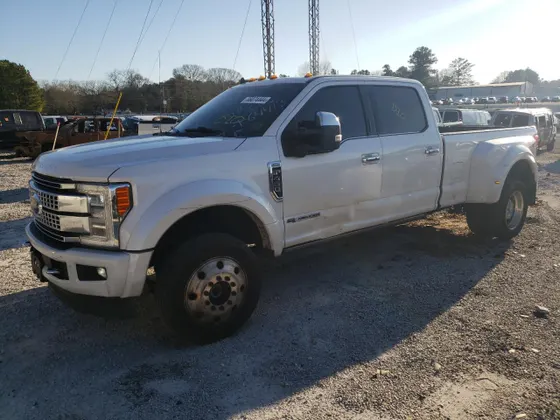 2019 Ford Super Duty F-450 DRW XL