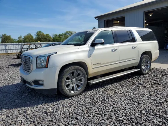 2015 GMC Yukon XL Denali