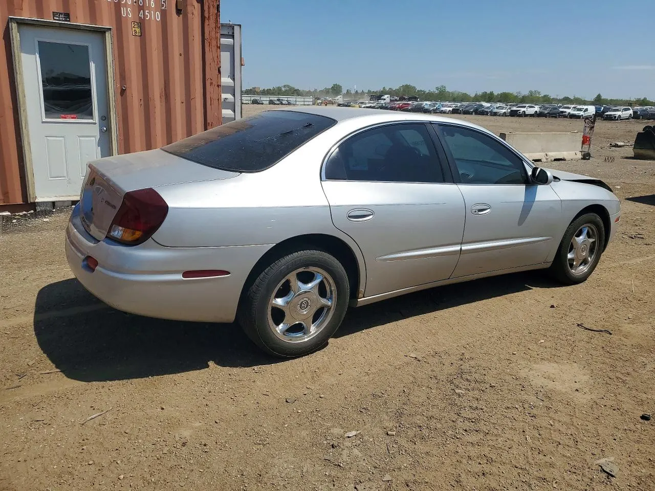 2001 Oldsmobile Aurora