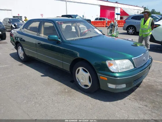 1998 Lexus LS 400 Luxury Sdn