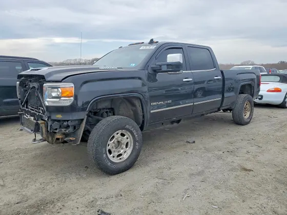 2017 GMC Sierra 2500HD Denali