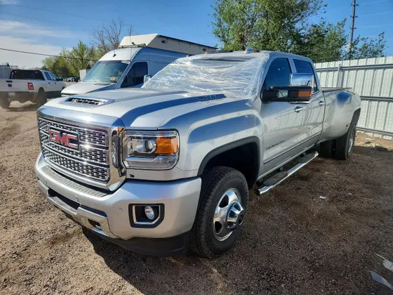 2018 GMC Sierra 3500HD Denali