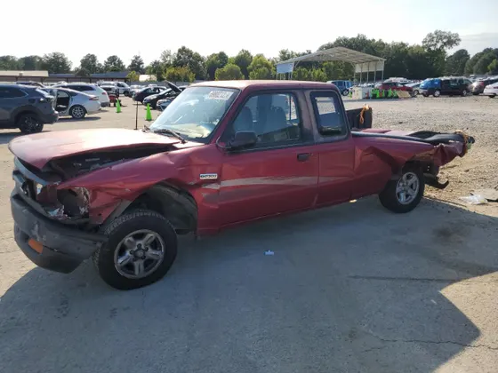 1995 Mazda B-Series 2WD Truck B2300 CAB PLUS