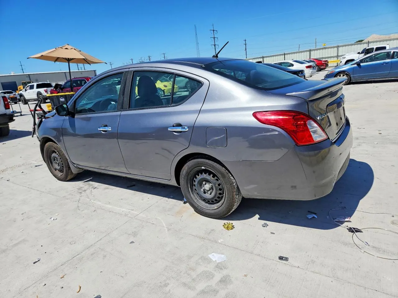 2017 Nissan Versa Sedan S Plus