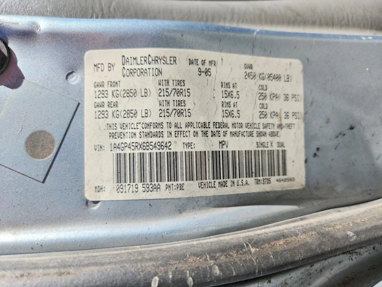 2006 Chrysler Town & Country SWB TOWN & COUNTRY