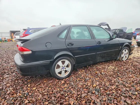 2002 Saab 9-3 SE