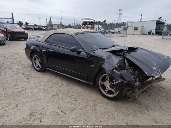 2000 Ford Mustang GT