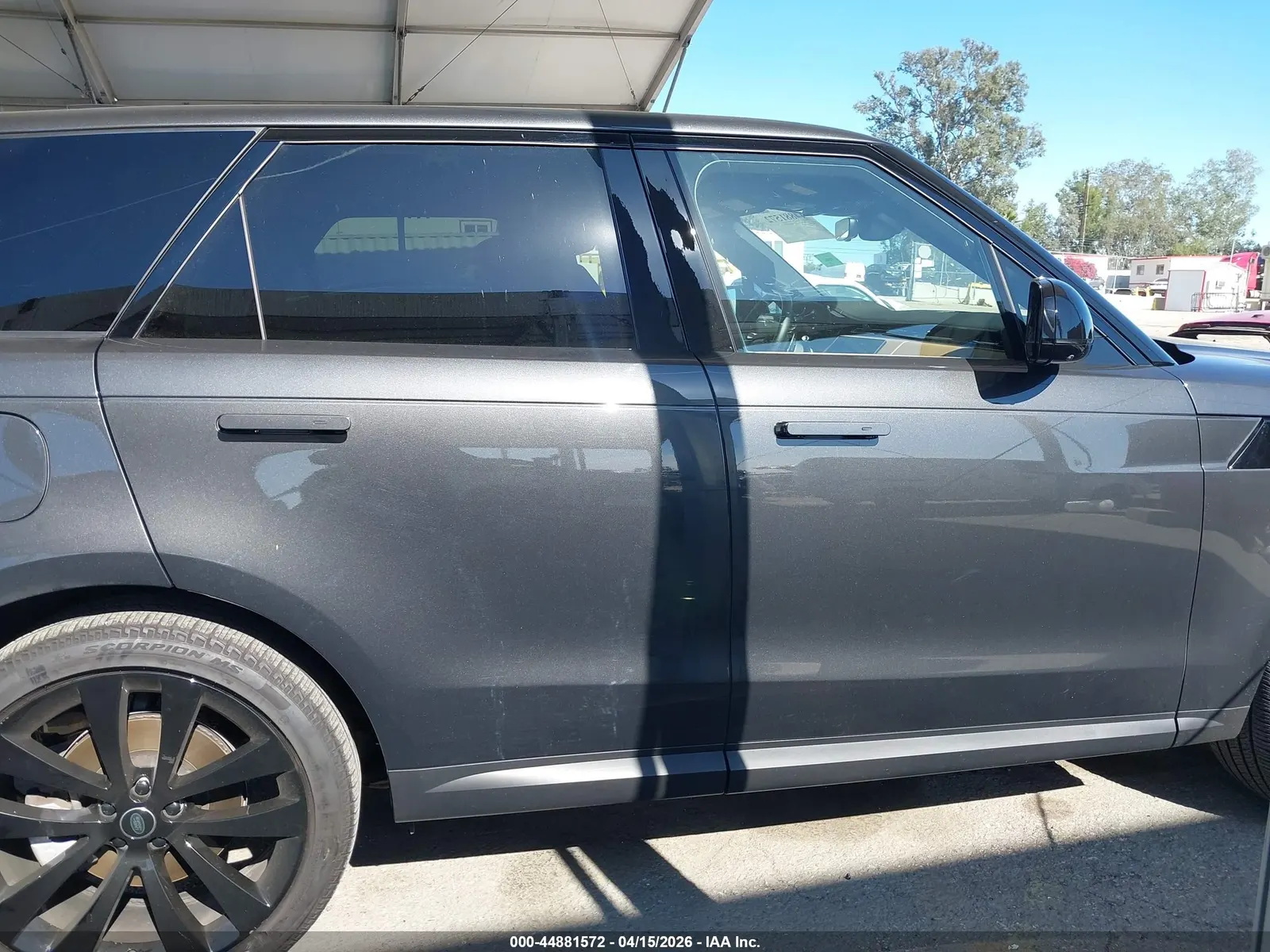 2025 Land Rover Range Rover Sport SE