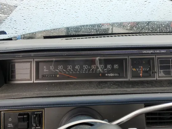 1991 Oldsmobile Delta 88 ROYALE