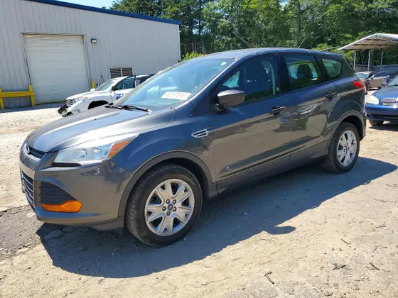 2016 Ford Escape S