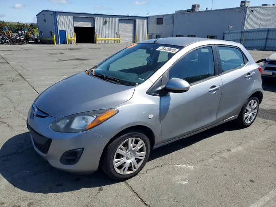 2014 Mazda Mazda2 Sport