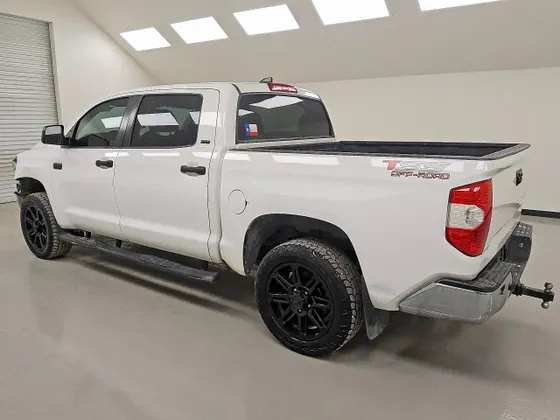 2020 Toyota Tundra 2WD SR5