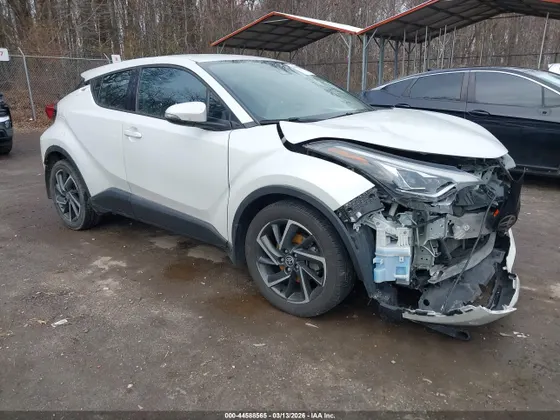 2022 Toyota C-HR Limited