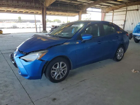 2017 Toyota Yaris iA