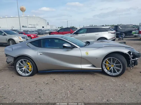 2019 Ferrari 812 Superfast